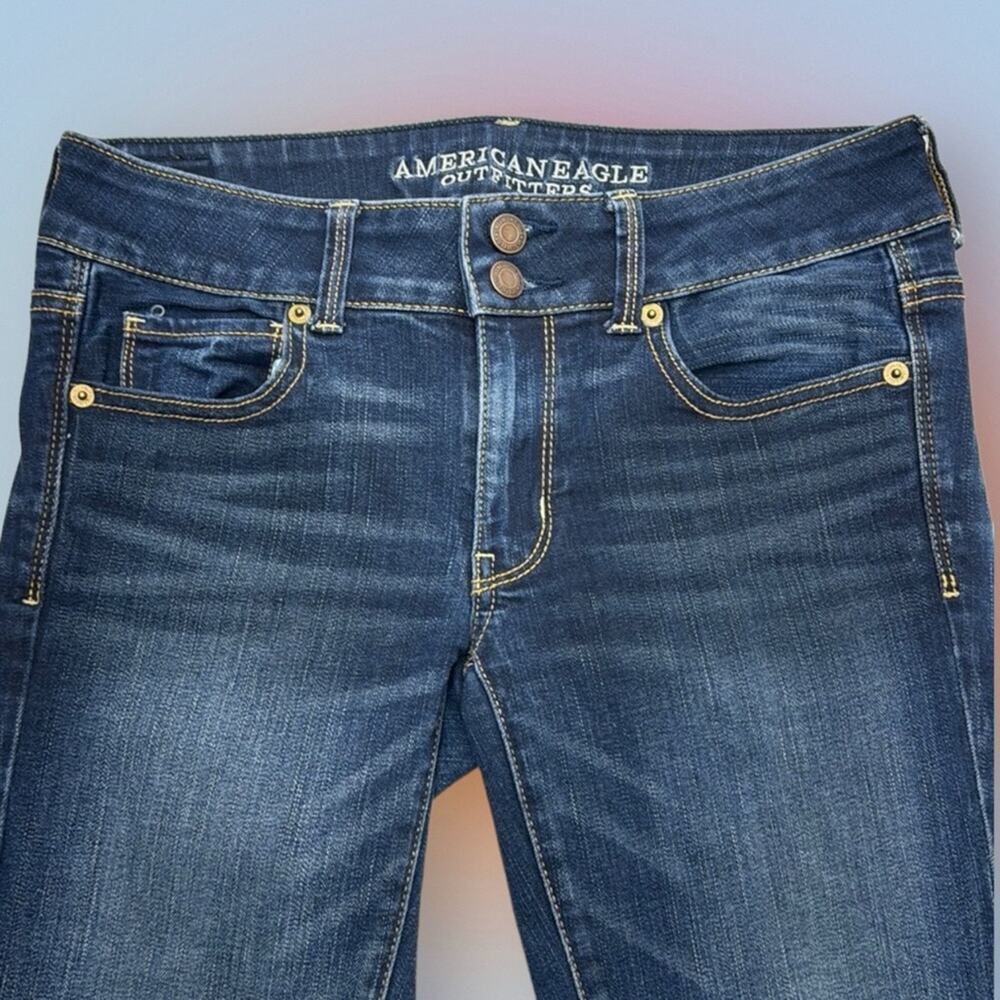 AMERICAN EAGLE Women’s 4 ARTIST CROP Blue Jeans